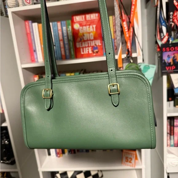 Coach Green Swing Zip - Picture 7 of 10